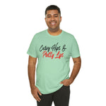 Curvy Hips & Pretty Lips statement T-Shirt/  Unisex Short Sleeve Tee