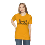 Queens in Planaheim Wild Unisex Short Sleeve Tee
