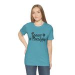 Queens in Planaheim Wild Unisex Short Sleeve Tee